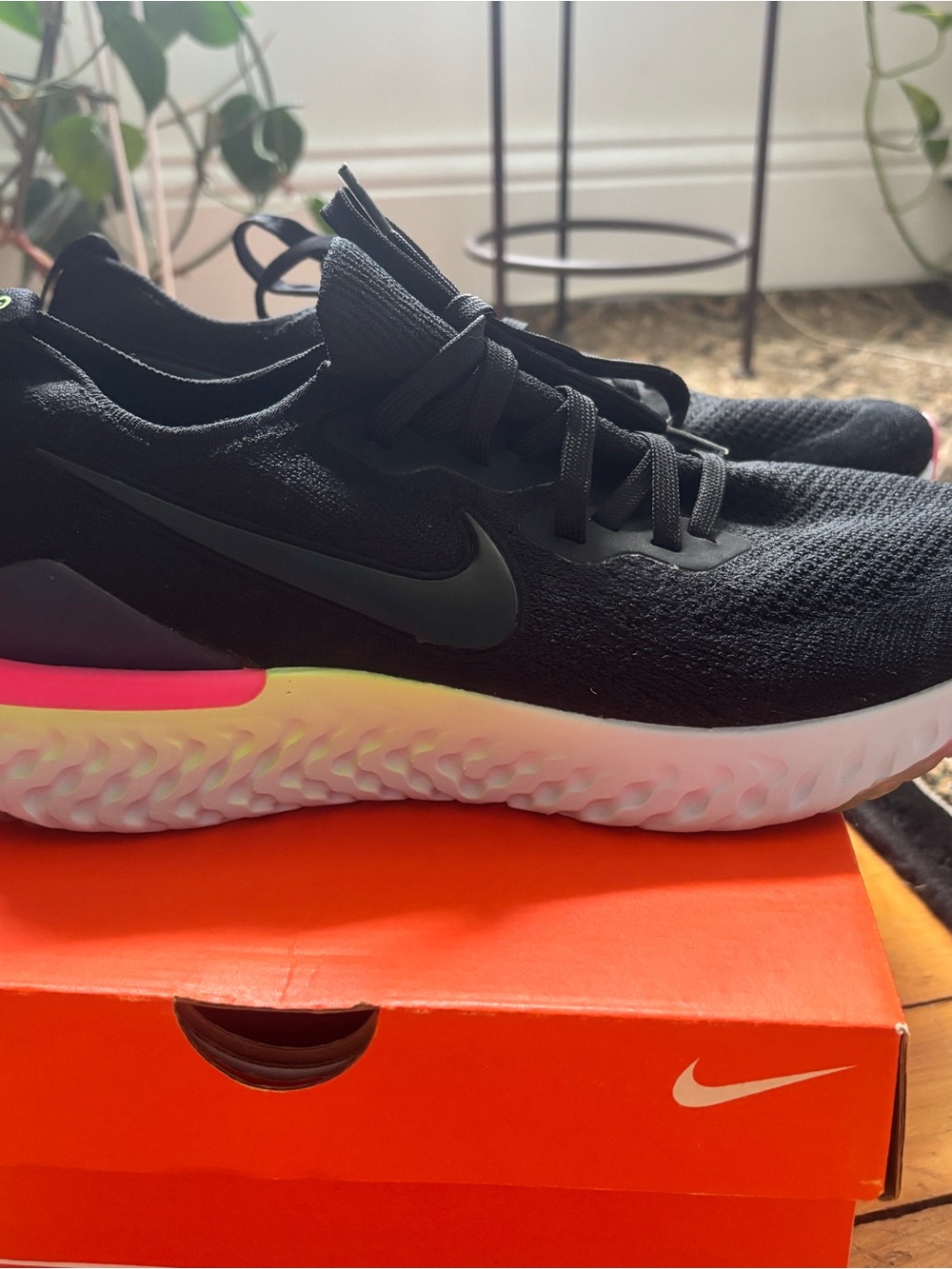 Nike Epic React Black Running Sneakers with Pink and Gradient Sole